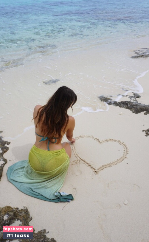 Lea Martinez gallery photo #569