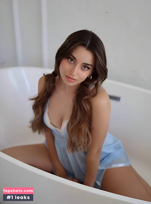 Lea Martinez gallery photo #653