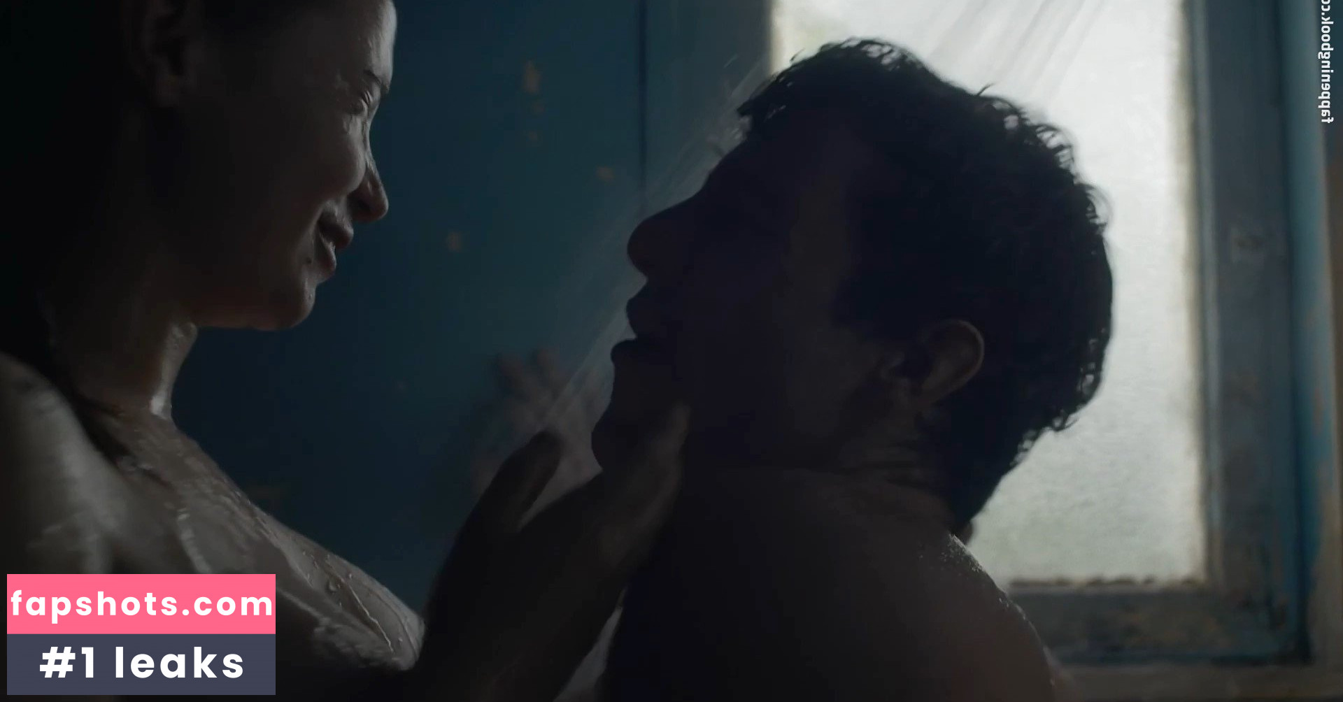 Lea Mesnil nude babe gallery