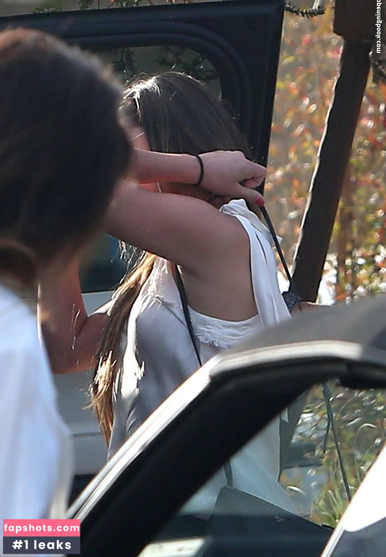 Lea Michele Nude Leaks OnlyFans Photos #5 - LeakJerk