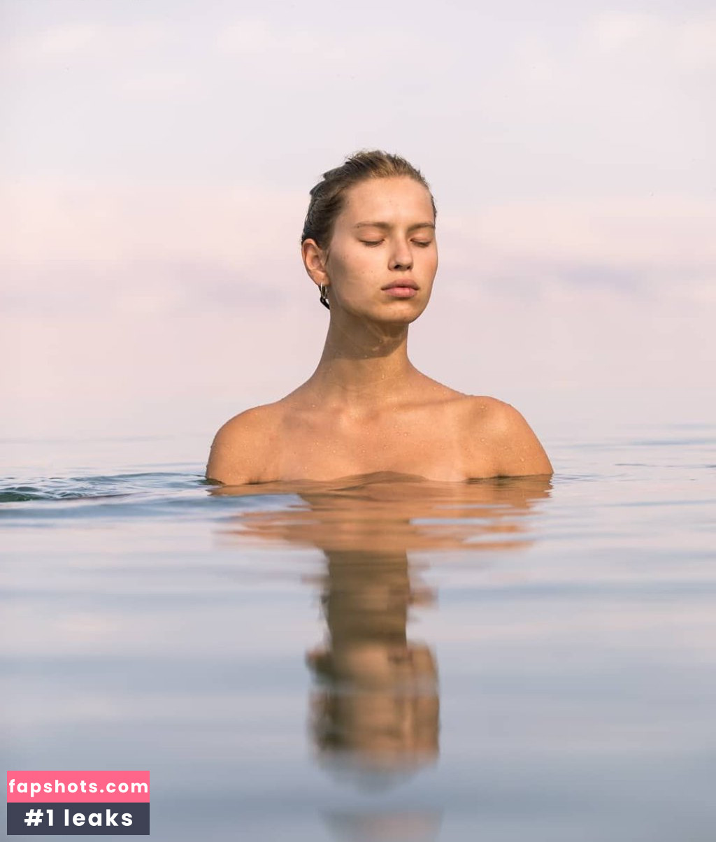 Lea Mohr gallery photo #5