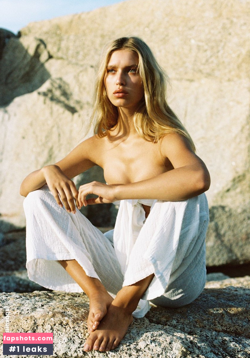 Lea Mohr gallery photo #81