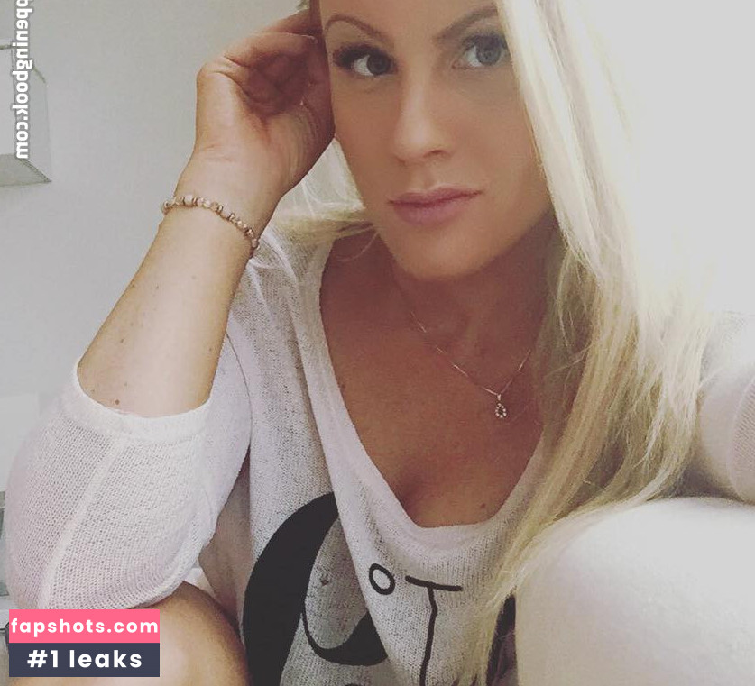 Lea Rosenboom gallery photo #5