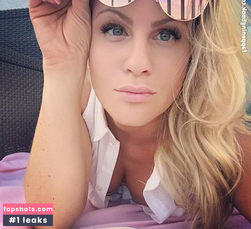 Lea Rosenboom gallery photo #6