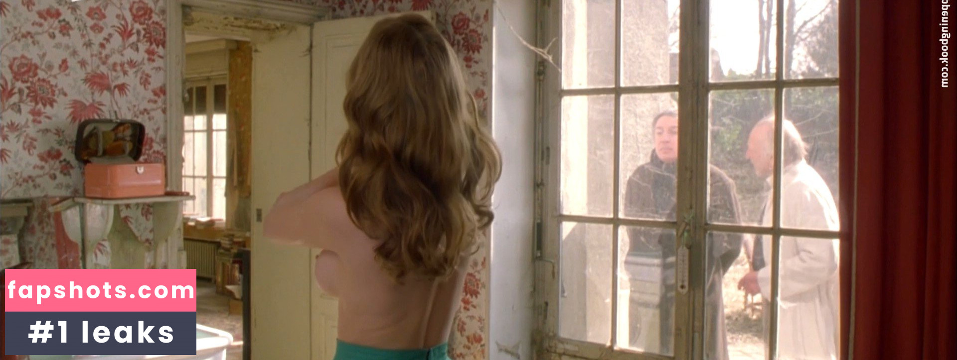 Léa Seydoux Nude Leaks OnlyFans Photos #204 - Fapshots