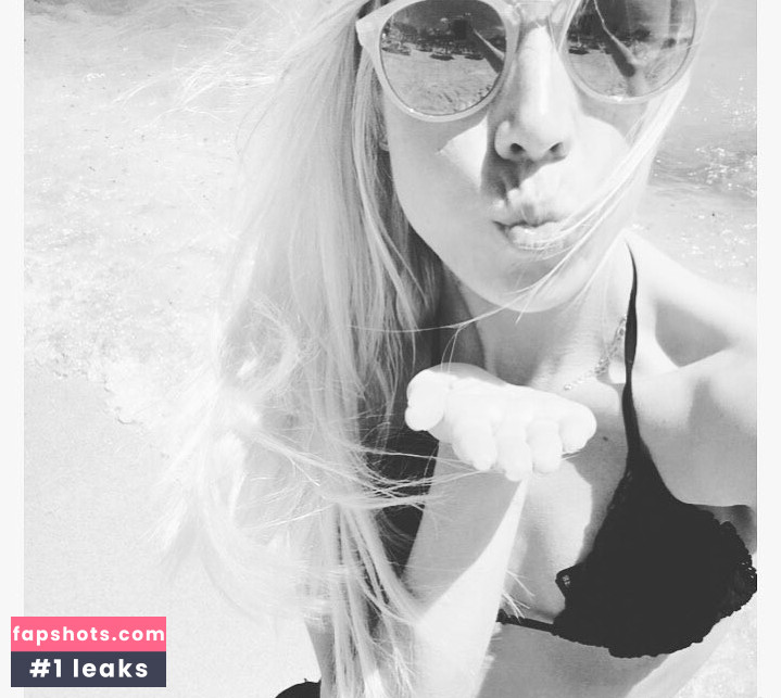 Lea (sunshineee_ms) gallery photo #12