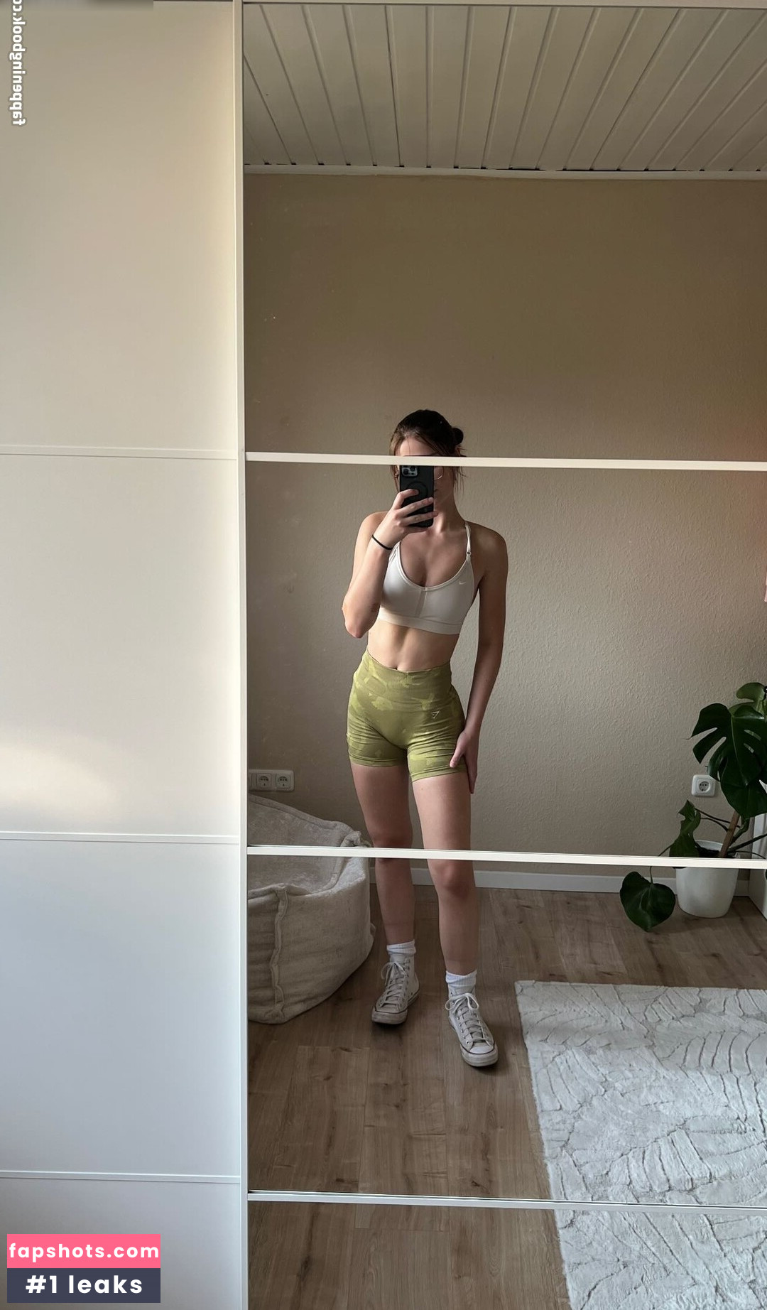 Lea Viktoria Filtración Desnuda OnlyFans Foto #3 - Fapshots