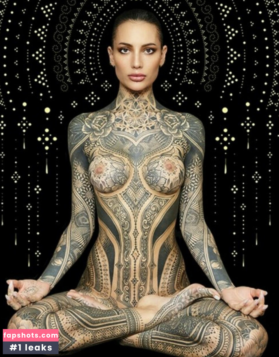 Léah Blum gallery photo #2