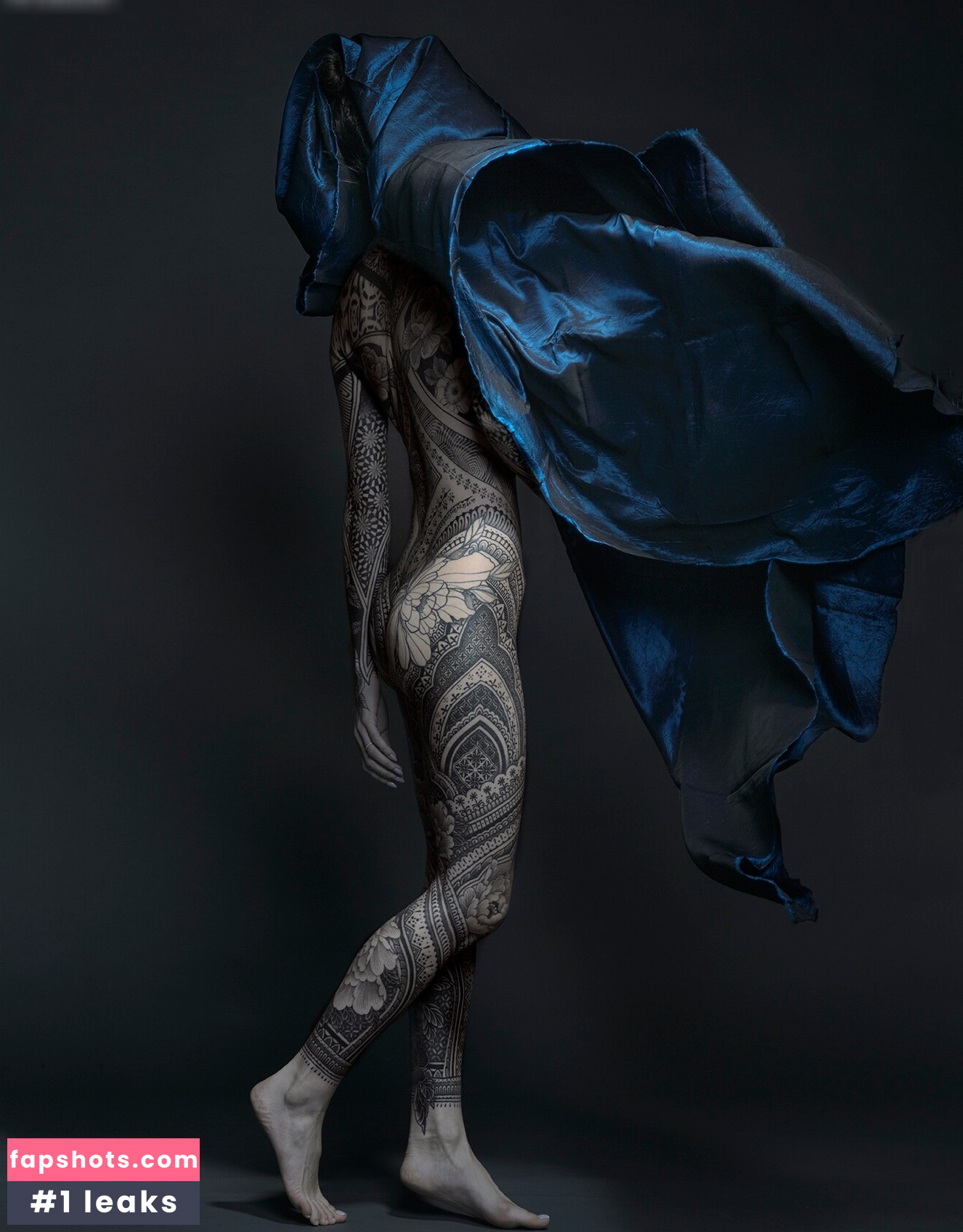 Léah Blum gallery photo #29