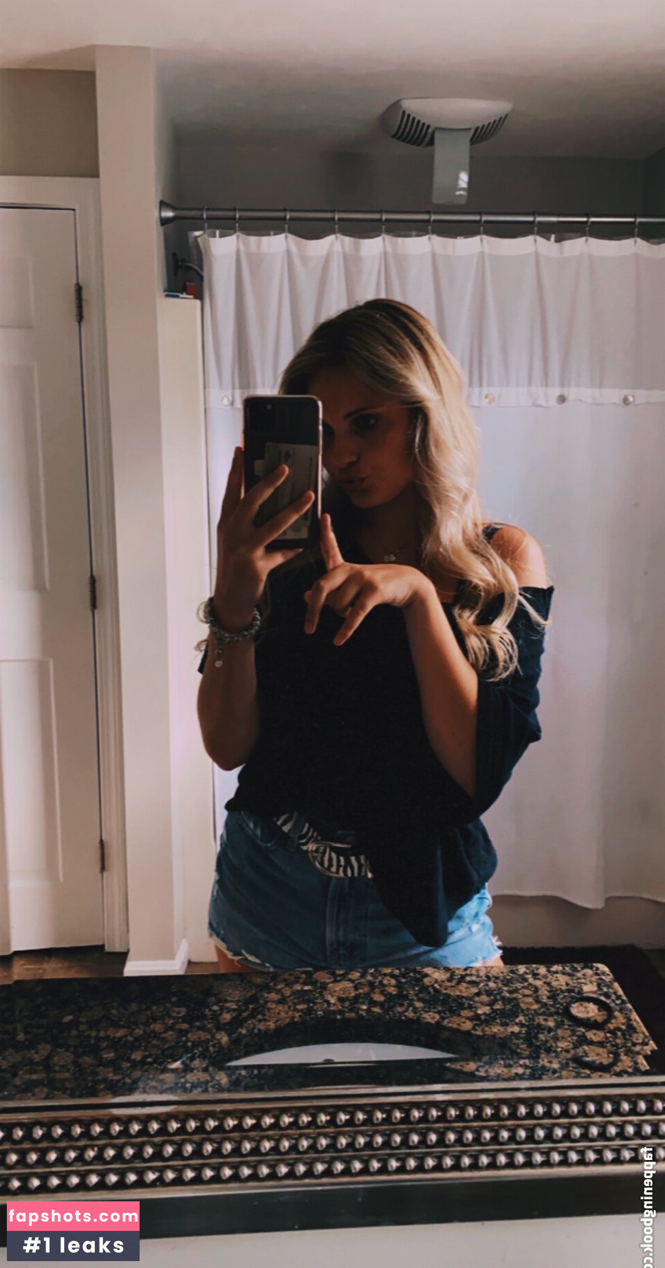 Leah Booth Filtración Desnuda OnlyFans Foto #32 - Fapshots