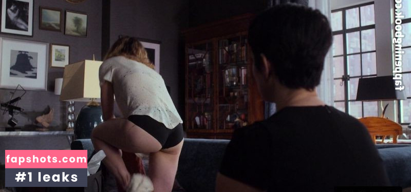 Leah Gibson gallery photo #2