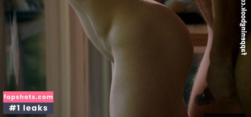 Leah Gibson gallery photo #13