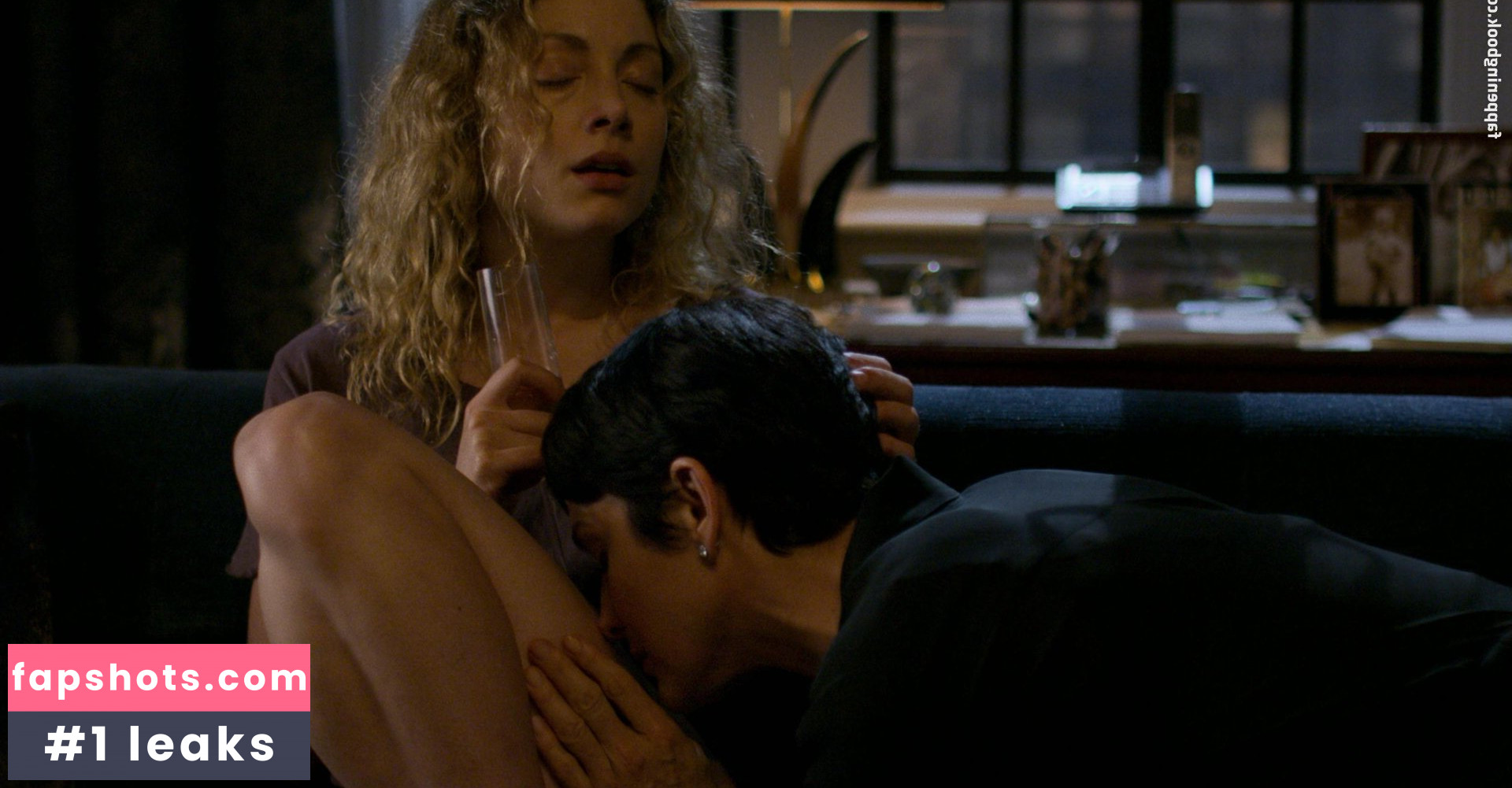 Leah Gibson gallery photo #62