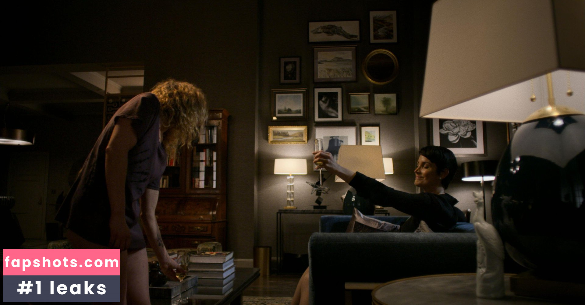 Leah Gibson gallery photo #66