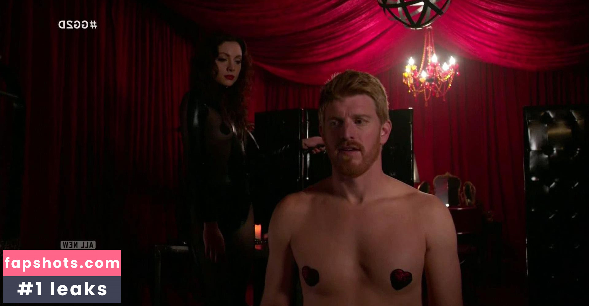 Leah Gibson gallery photo #71