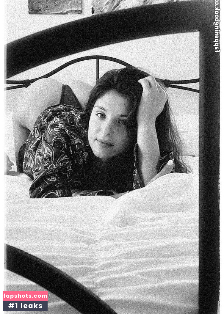 Leah Gotti gallery photo #1040