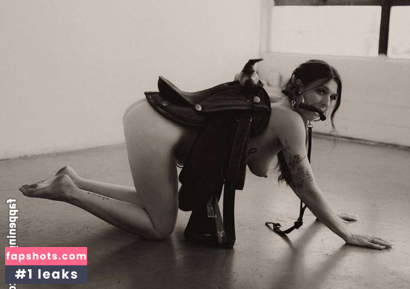 Leah Gotti gallery photo #106