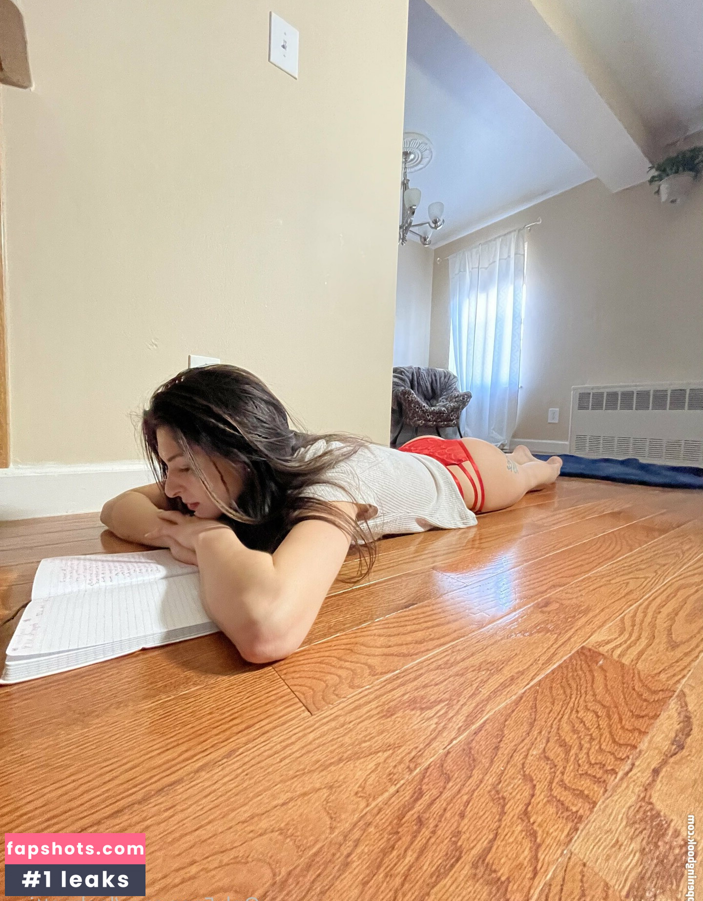 Leah Gotti gallery photo #425