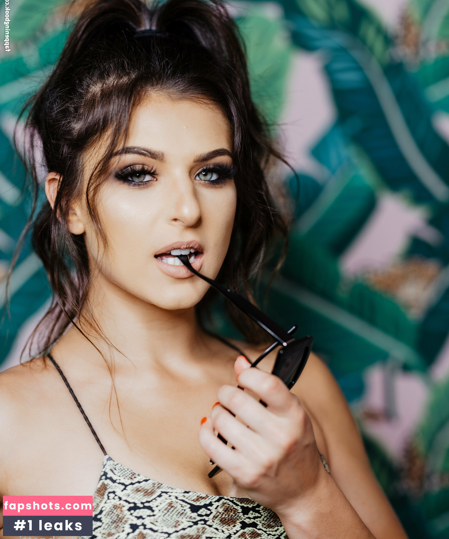 Leah Gotti gallery photo #645