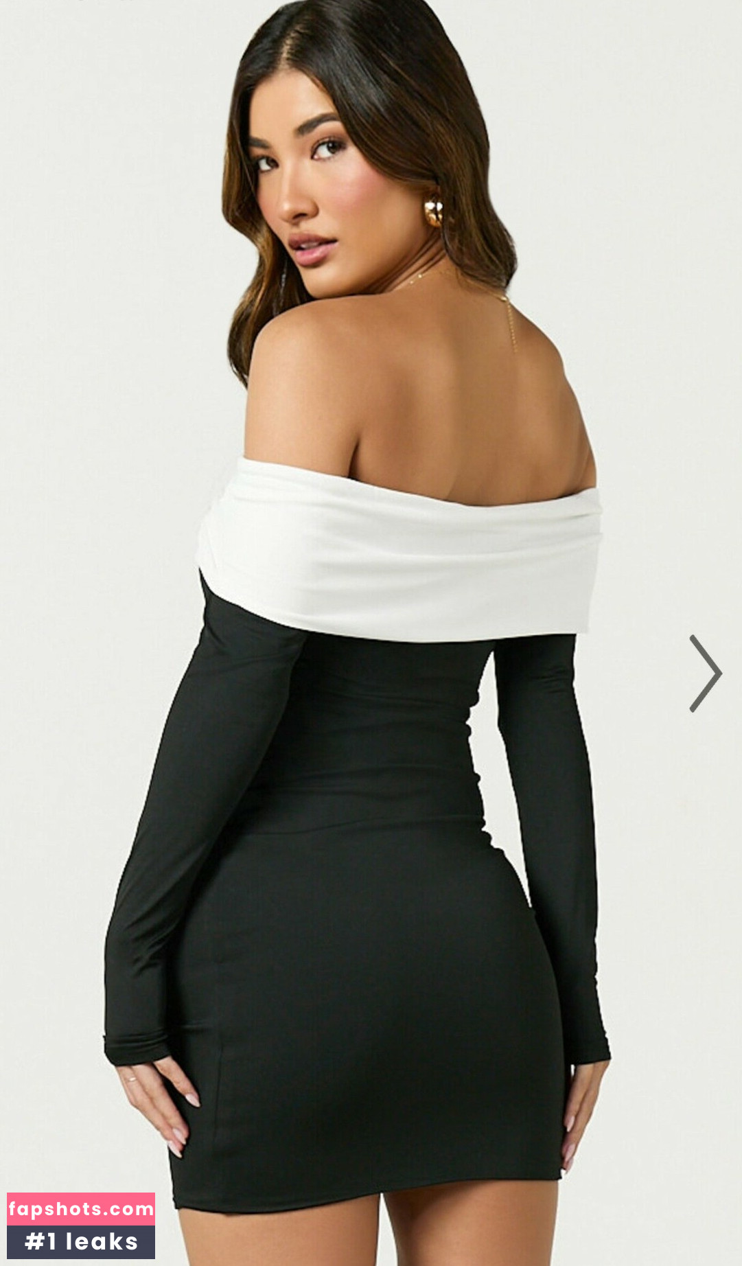 Leah Perkins & Mimi Perkins Nude Leaks OnlyFans Photos #8 - LeakJerk