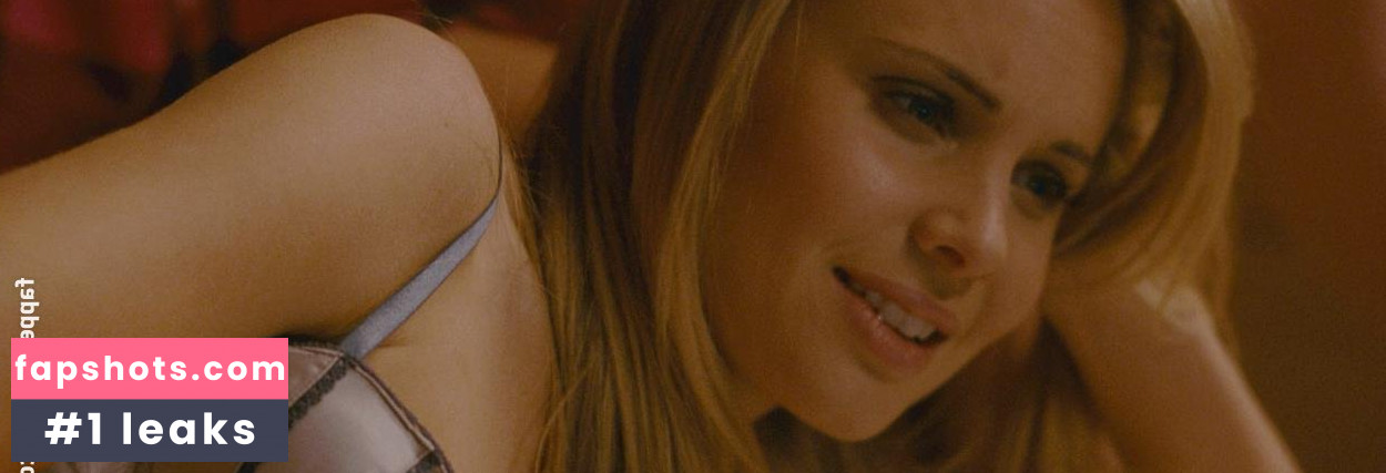 Leah Pipes nude babe gallery