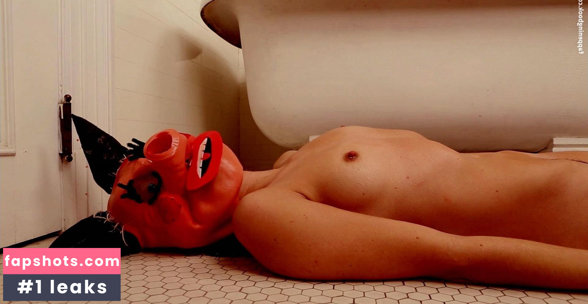 Leah Principe gallery photo #7