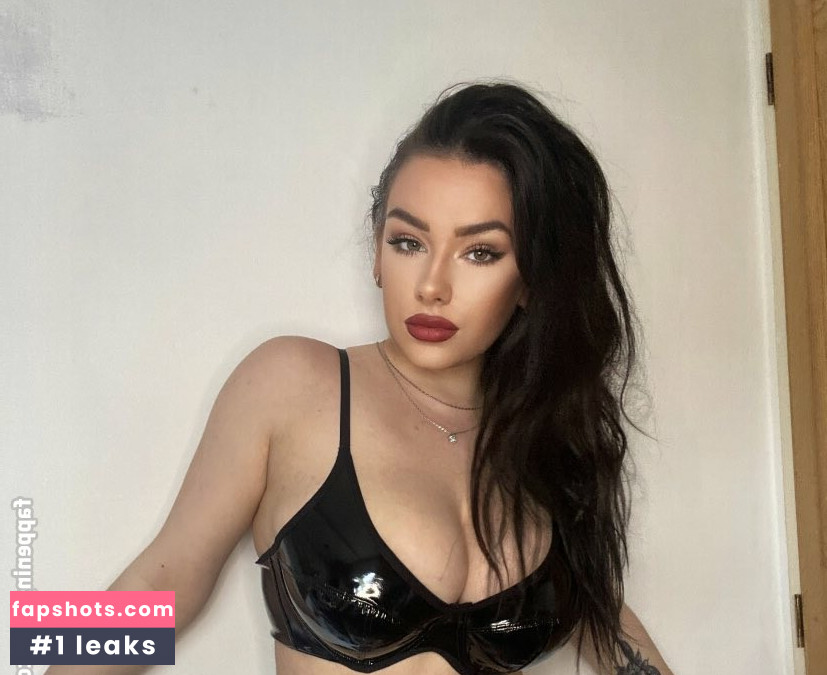 Leah X gallery photo #16