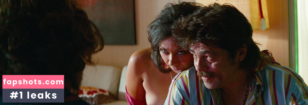 Leana Chavez nude babe gallery