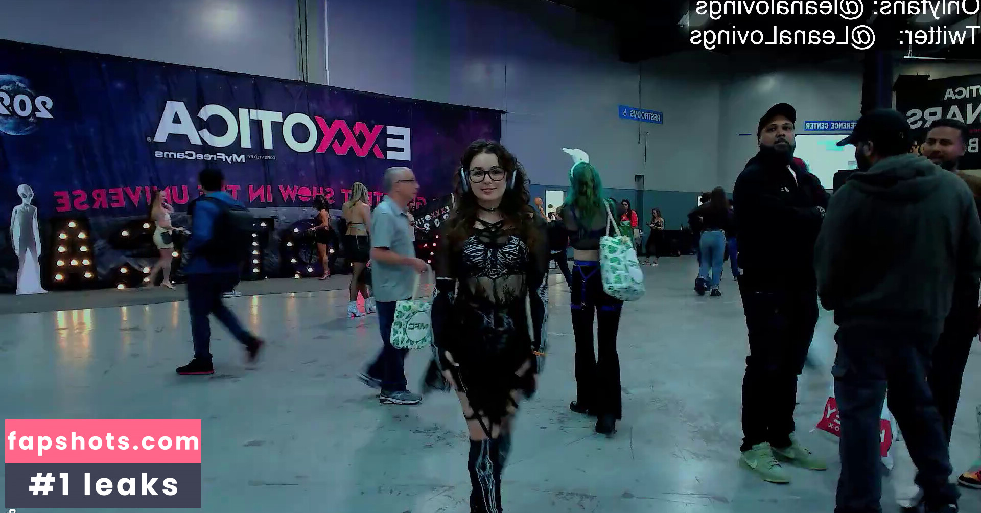 Leana Lovings gallery photo #215