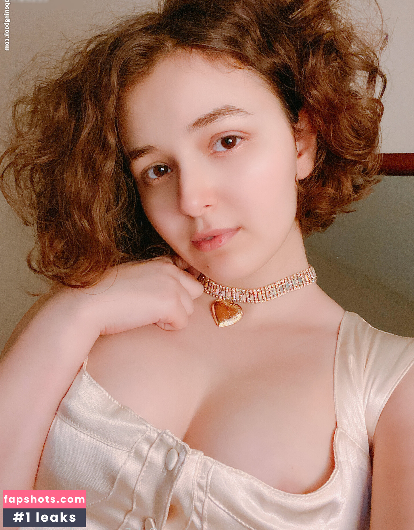 Leana Lovings gallery photo #230