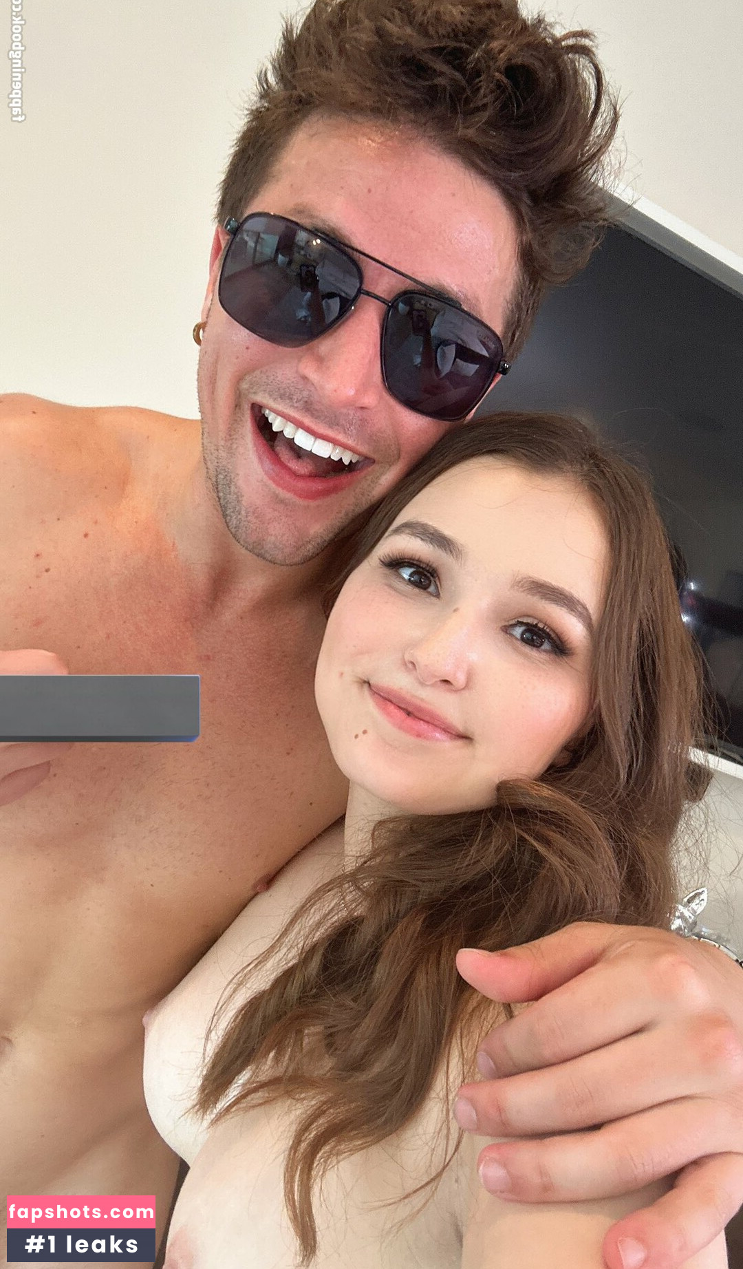 Leana Lovings gallery photo #362