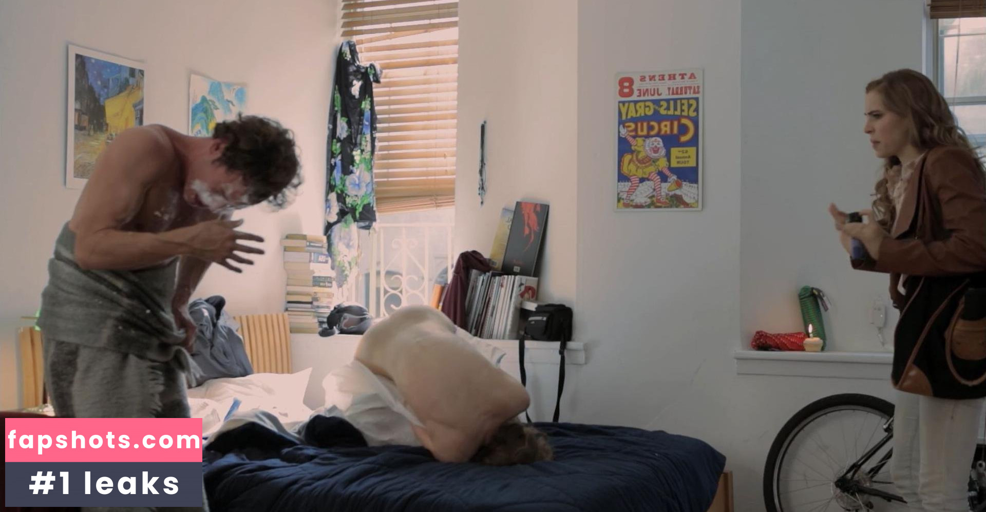 Leandra Ramm gallery photo #3