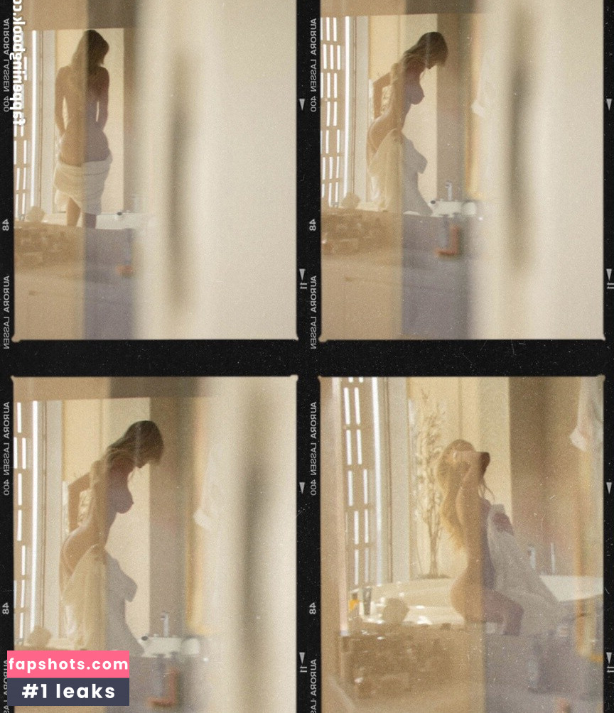 Leanna Bartlett Nude Leaks OnlyFans Photos #16 - LeakJerk