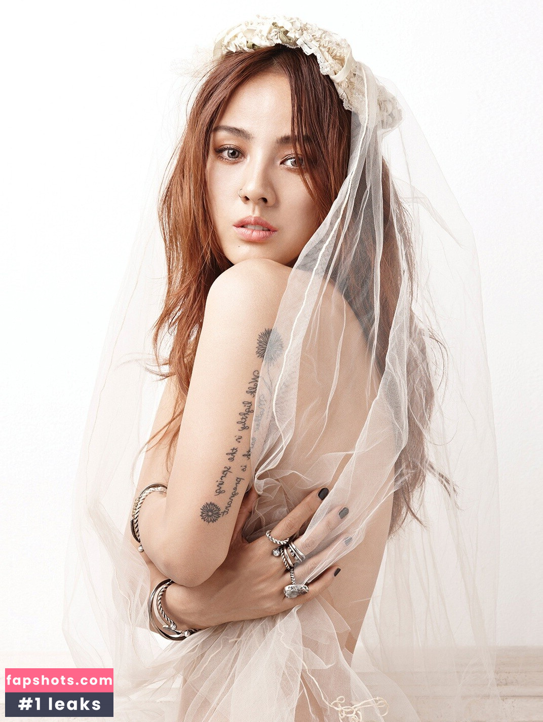 Lee Hyori gallery photo #12