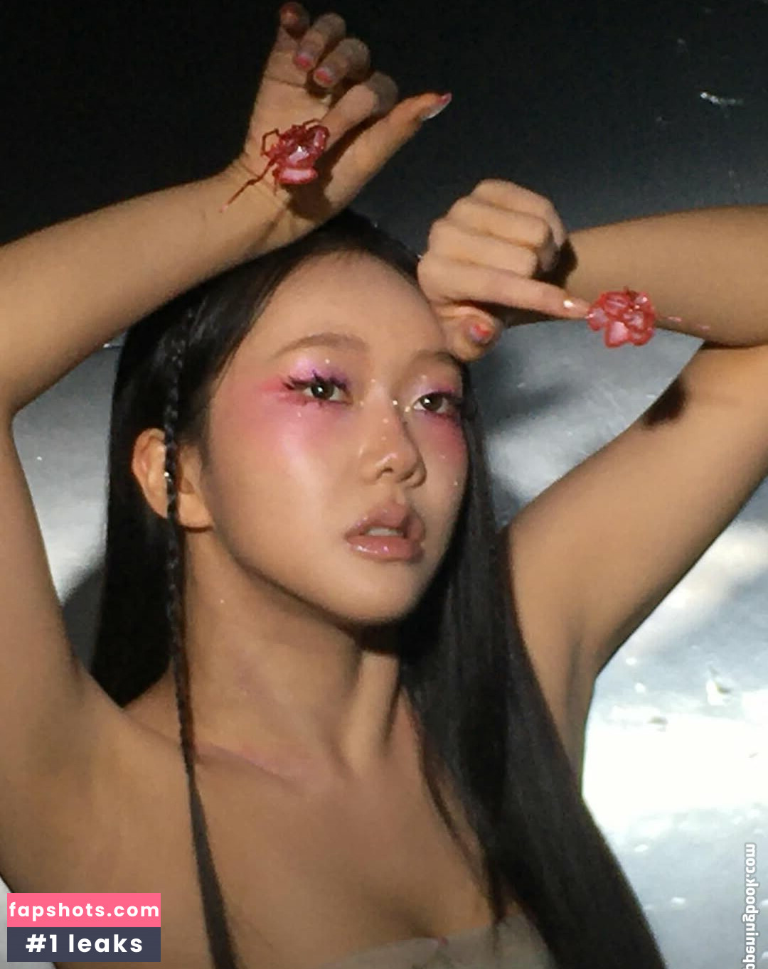 Lee Seoin gallery photo #17