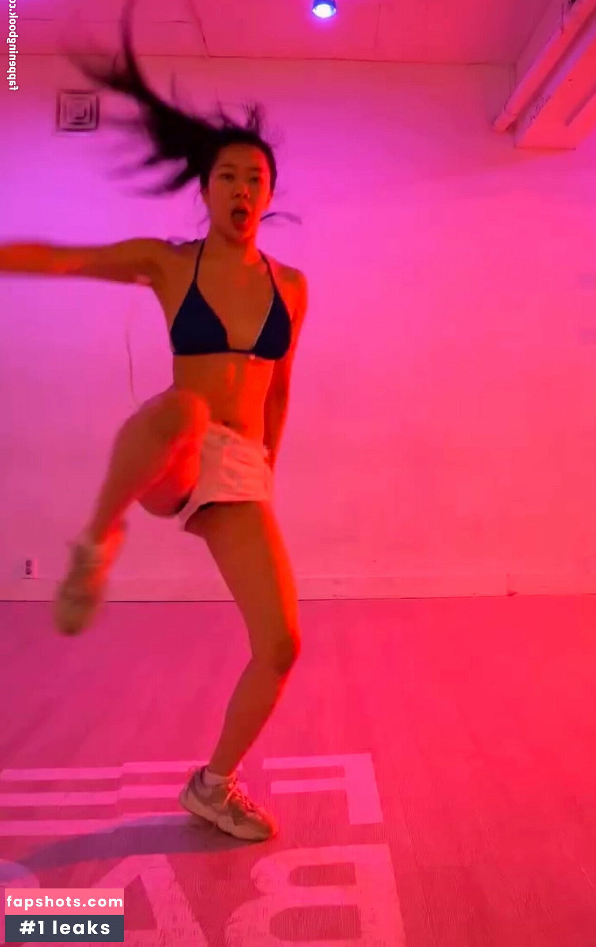 Lee Seoin gallery photo #31