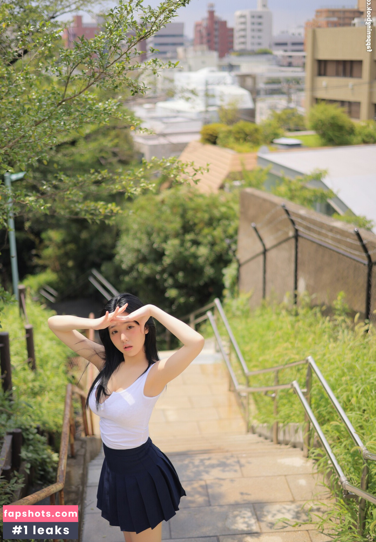 Lee Yeonwoo gallery photo #120