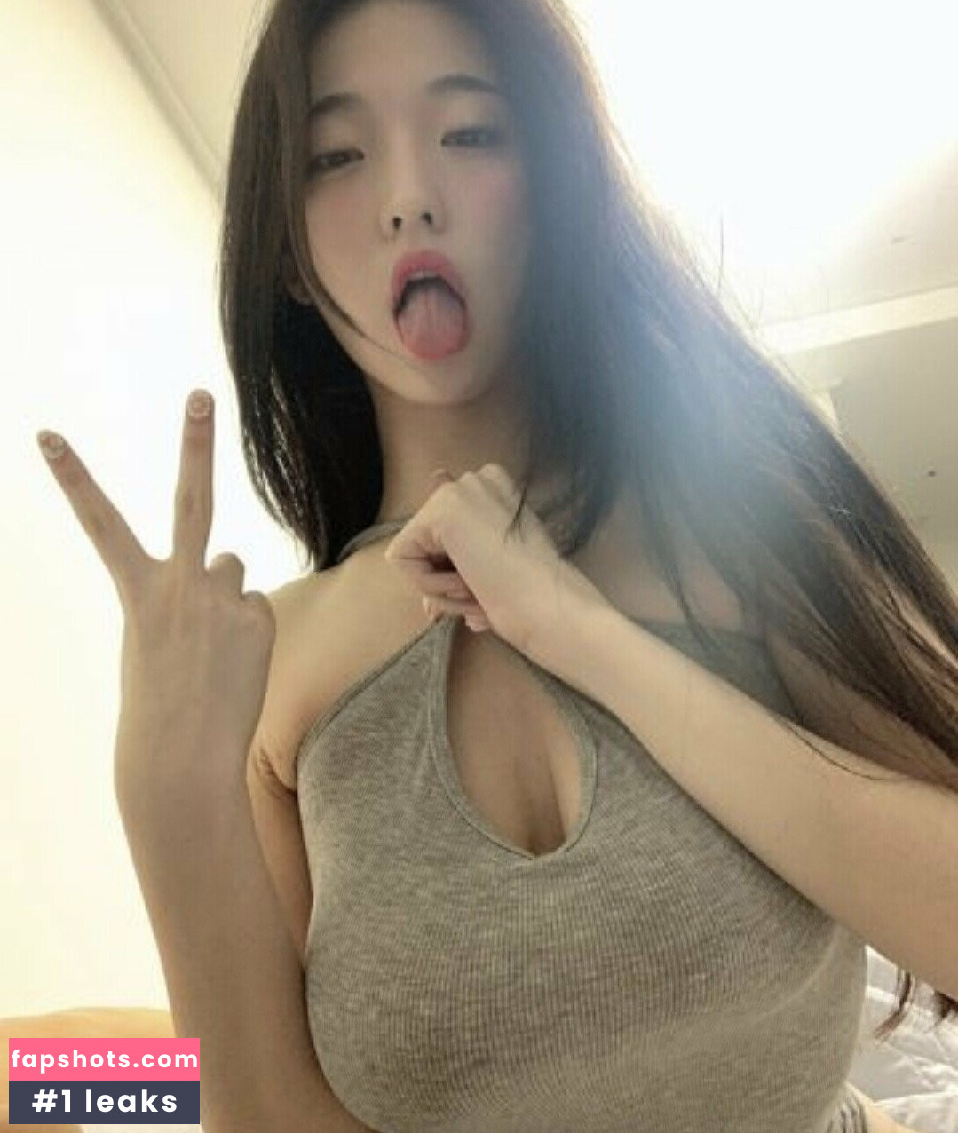 Lee Yeonwoo gallery photo #202