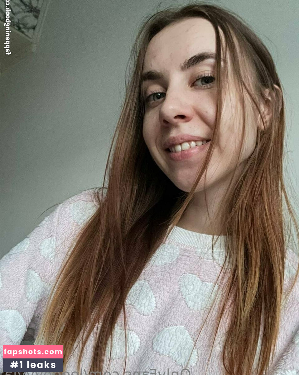 leeeeyyyla gallery photo #37