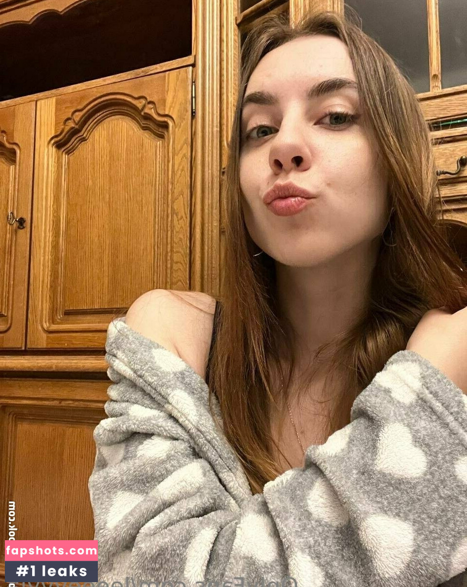 leeeeyyyla gallery photo #43