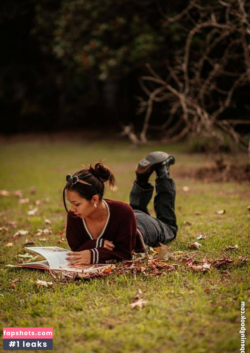 leeiia Nude Leaks OnlyFans Photos #12 - LeakJerk