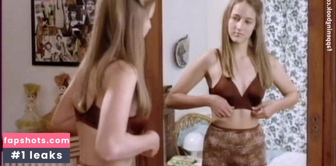Leelee Sobieski gallery photo #129