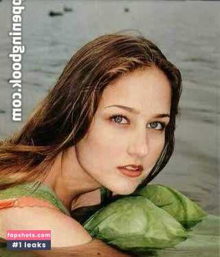 Leelee Sobieski gallery photo #23