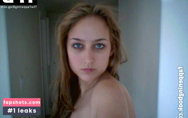 Leelee Sobieski gallery photo #27