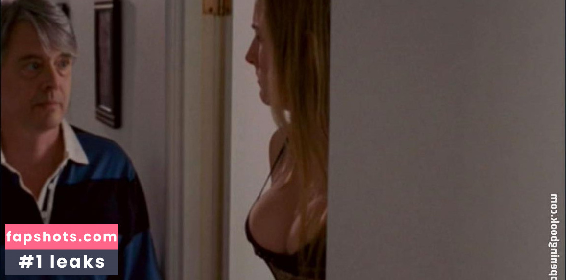 Leelee Sobieski gallery photo #80