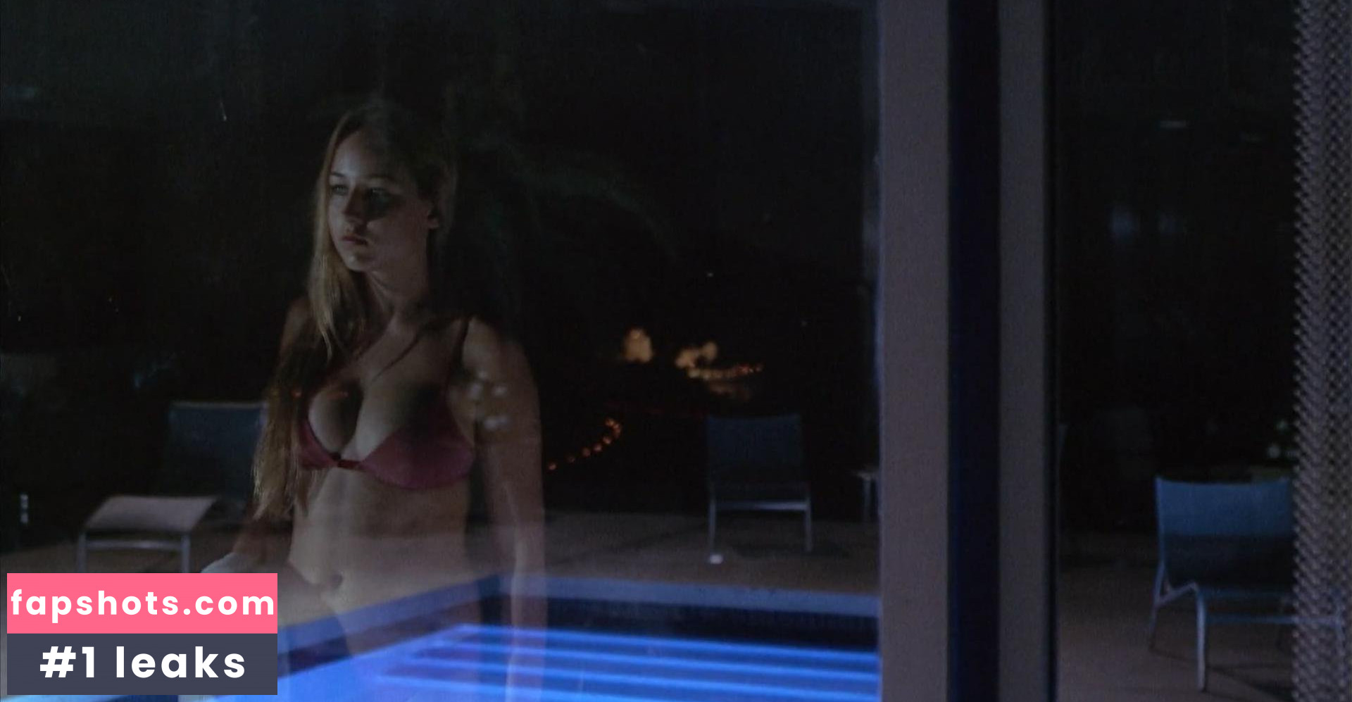 Leelee Sobieski gallery photo #88