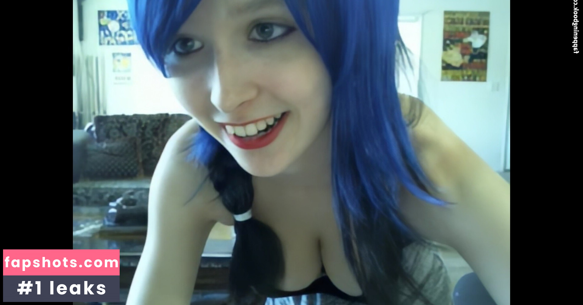 Leeloo nude babe gallery