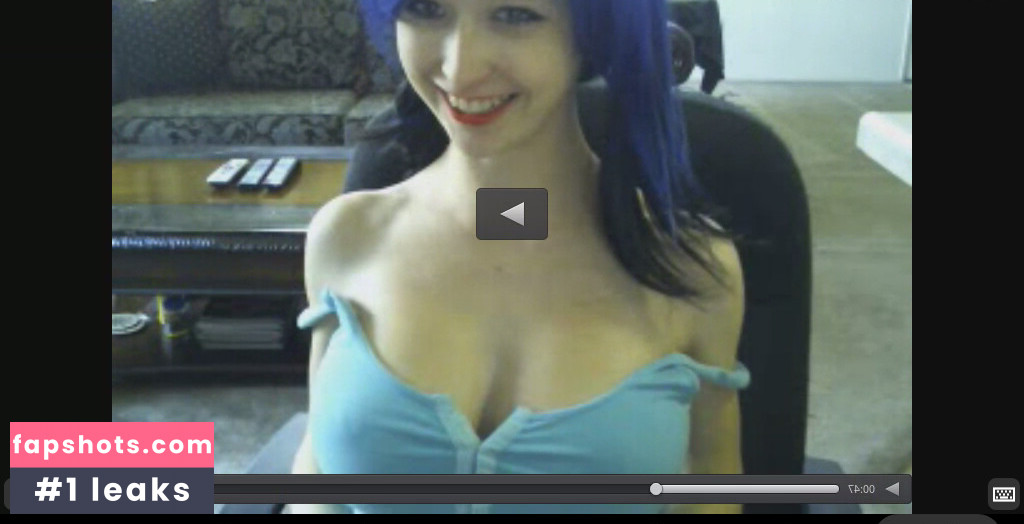 Leeloo gallery photo #10