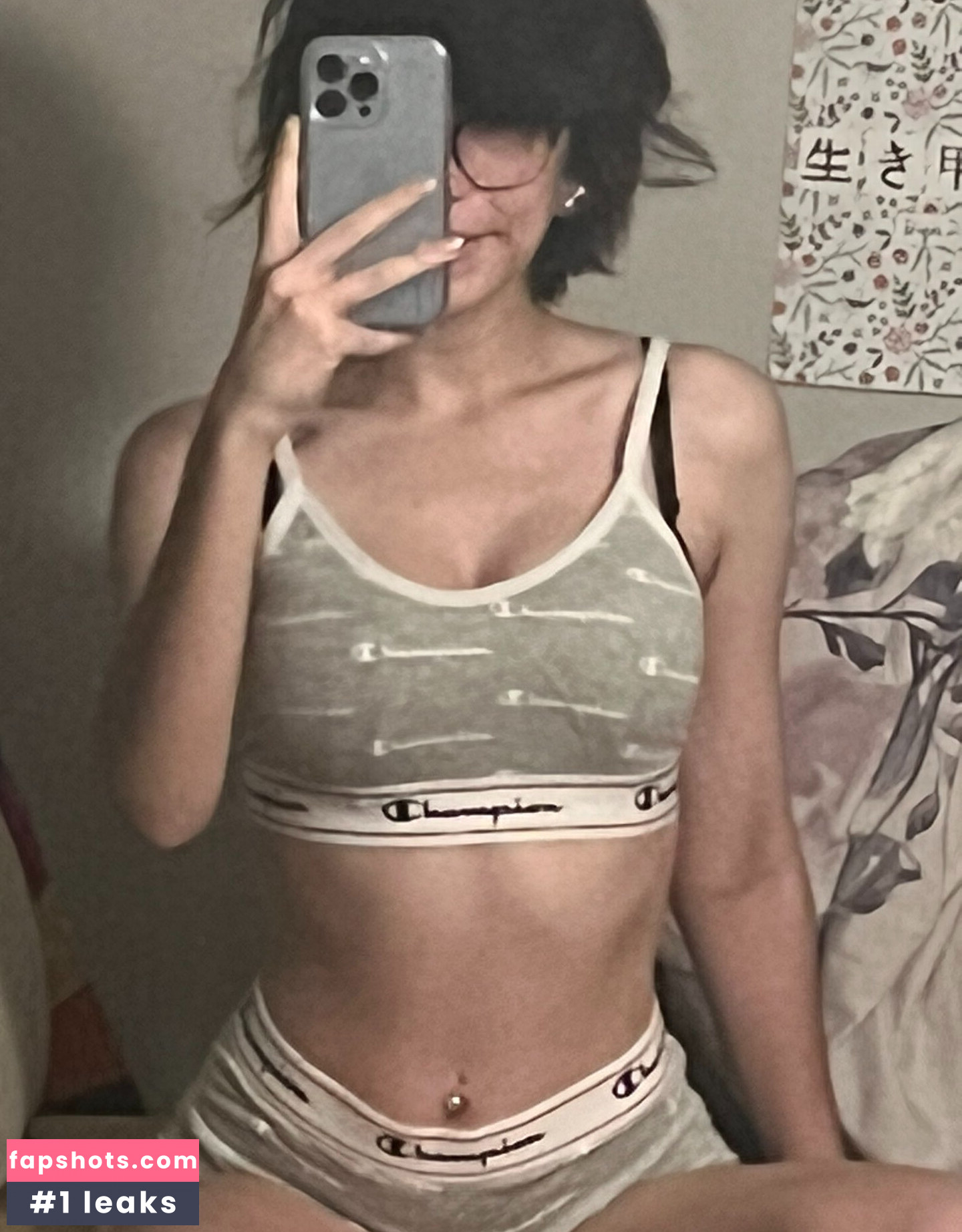 leez_____ gallery photo #38