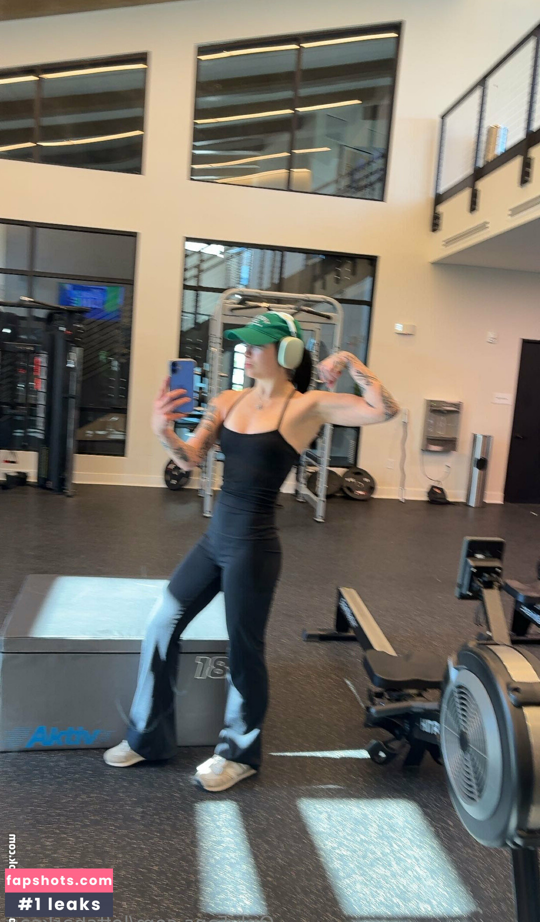 leftsharkcait Filtración Desnuda OnlyFans Foto #9 - Fapshots